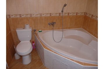 Słowacja Chata Szpania Dolina / Špania Dolina, Zewnątrz